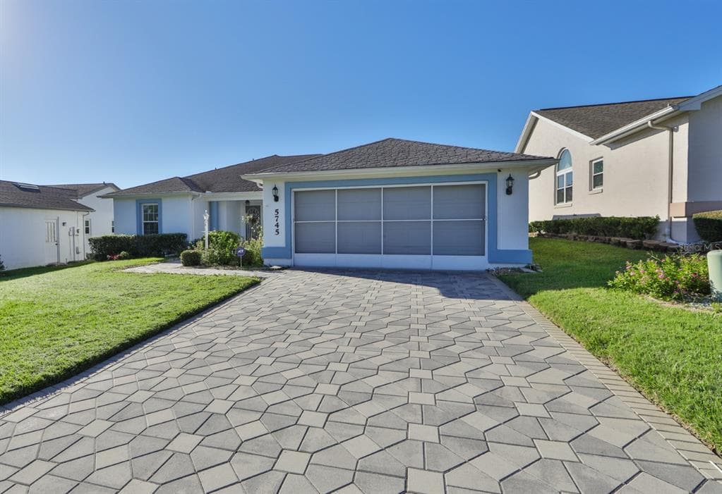 5745 CRANE DRIVE LAKELAND, FL 33809