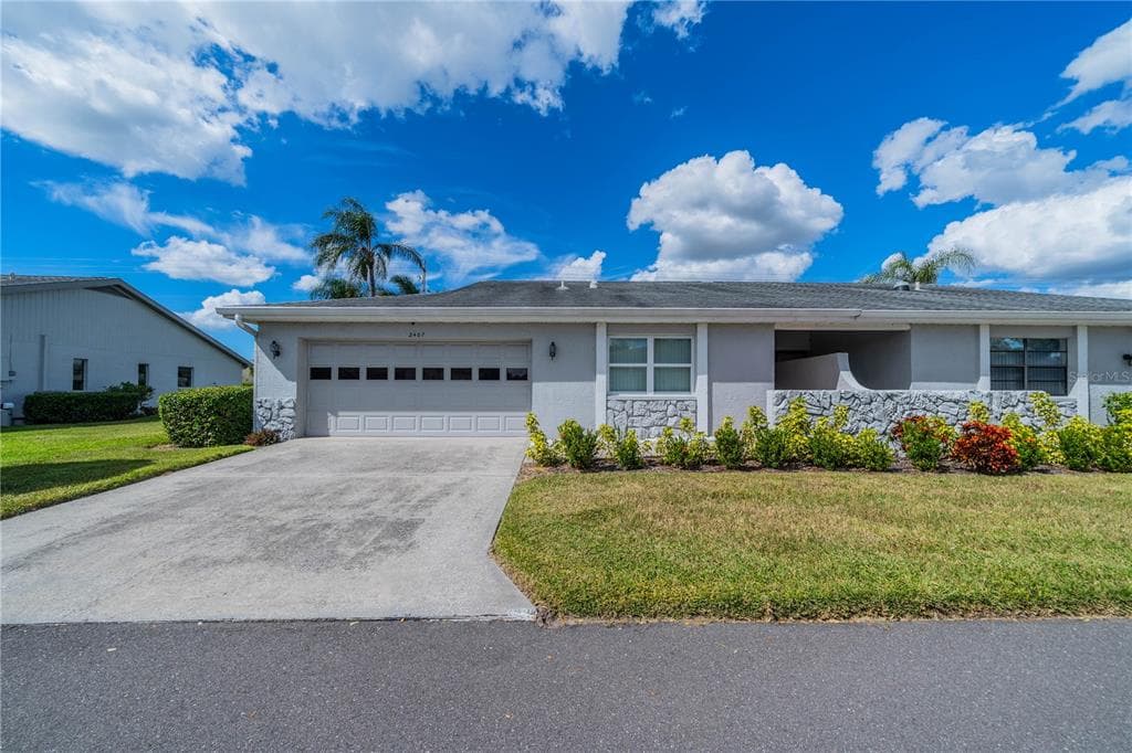2407 LANCASTER DRIVE UNIT 69 SUN CITY CENTER, FL 33573