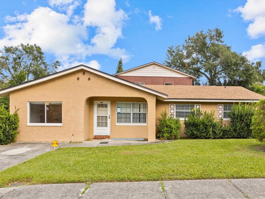 1607 WRIGHT DRIVE LAKELAND, FL 33805