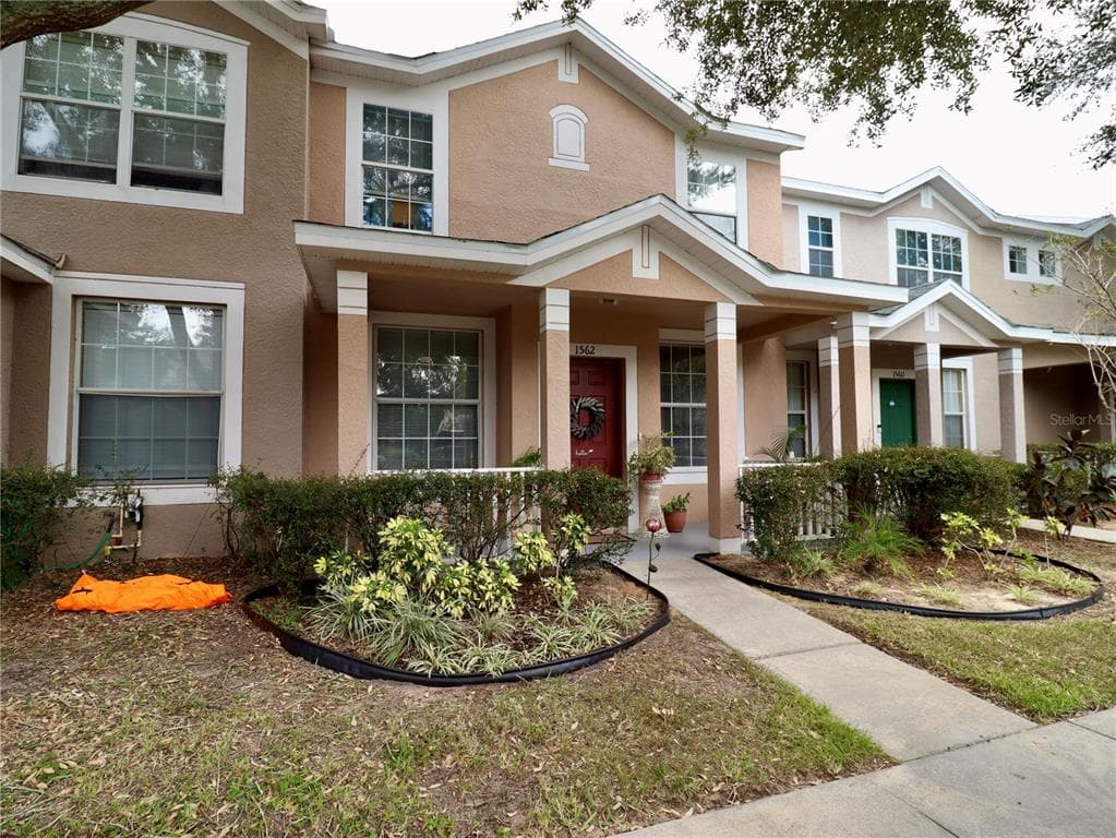 1562 BLUE MAGNOLIA ROAD BRANDON, FL 33510