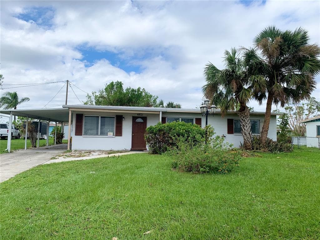 4871 ORANGE GROVE BOULEVARD NORTH FORT MYERS, FL 33903
