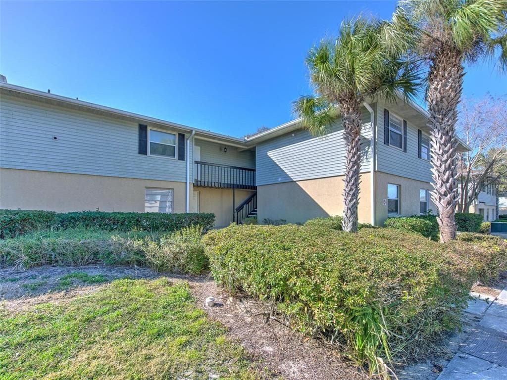 224 RED MAPLE PLACE UNIT 224 BRANDON, FL 33510