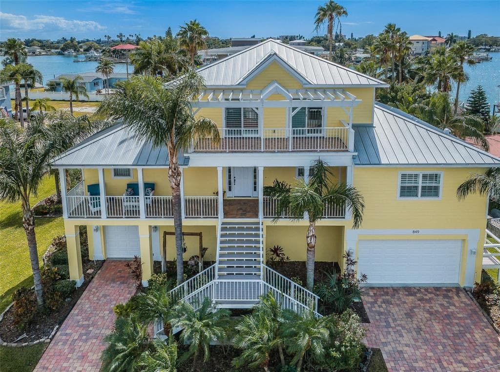 849 BAY POINT DRIVE MADEIRA BEACH, FL 33708
