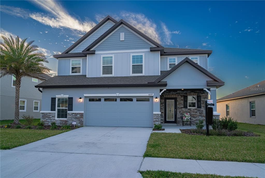 8277 ABBY BROOKS CIRCLE WESLEY CHAPEL, FL 33545