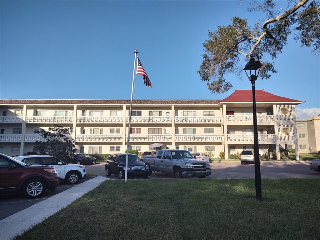 2452 BRAZILIA DRIVE UNIT 62 CLEARWATER, FL 33763