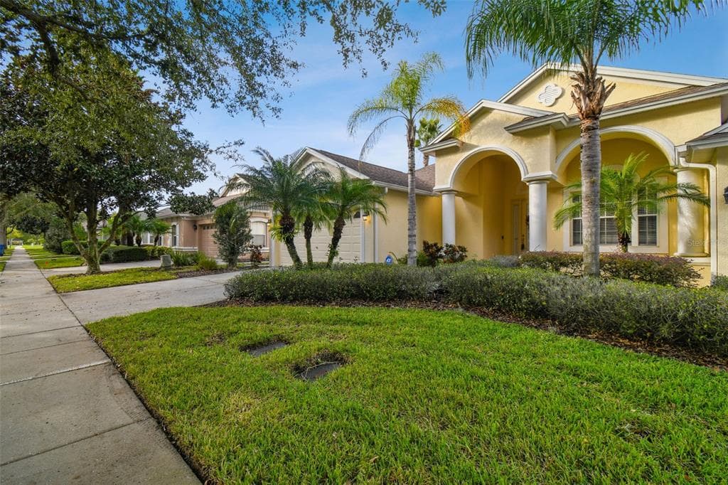 20649 AMANDA OAK COURT