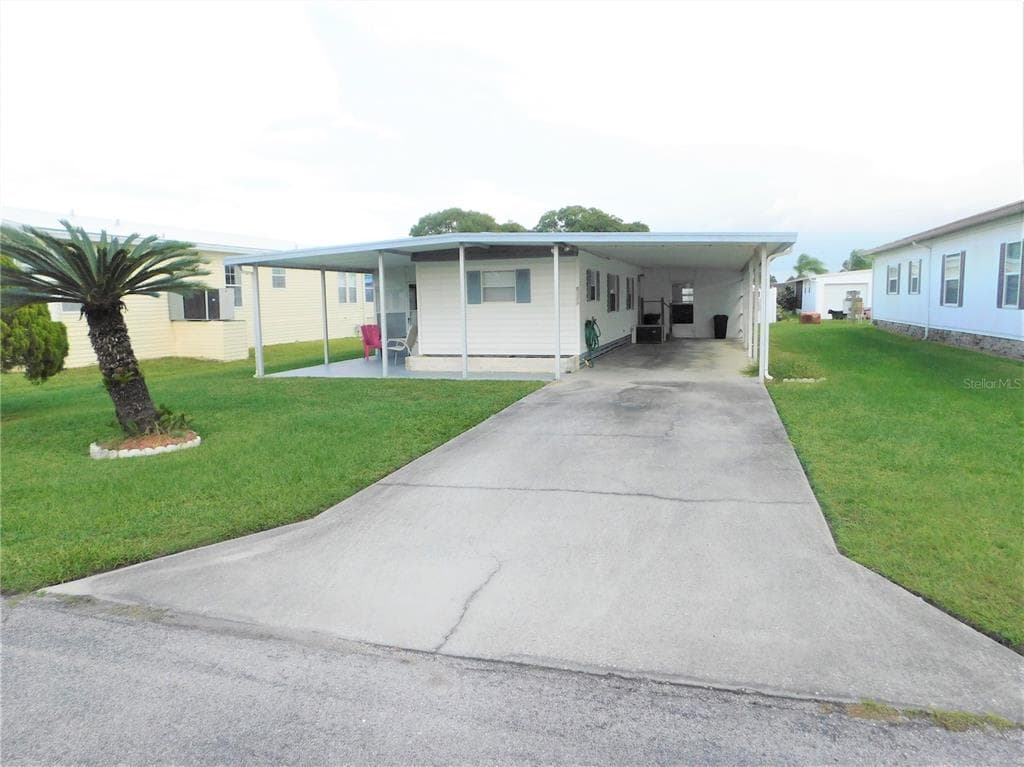 5414 MOHAWK STREET ZEPHYRHILLS, FL 33542