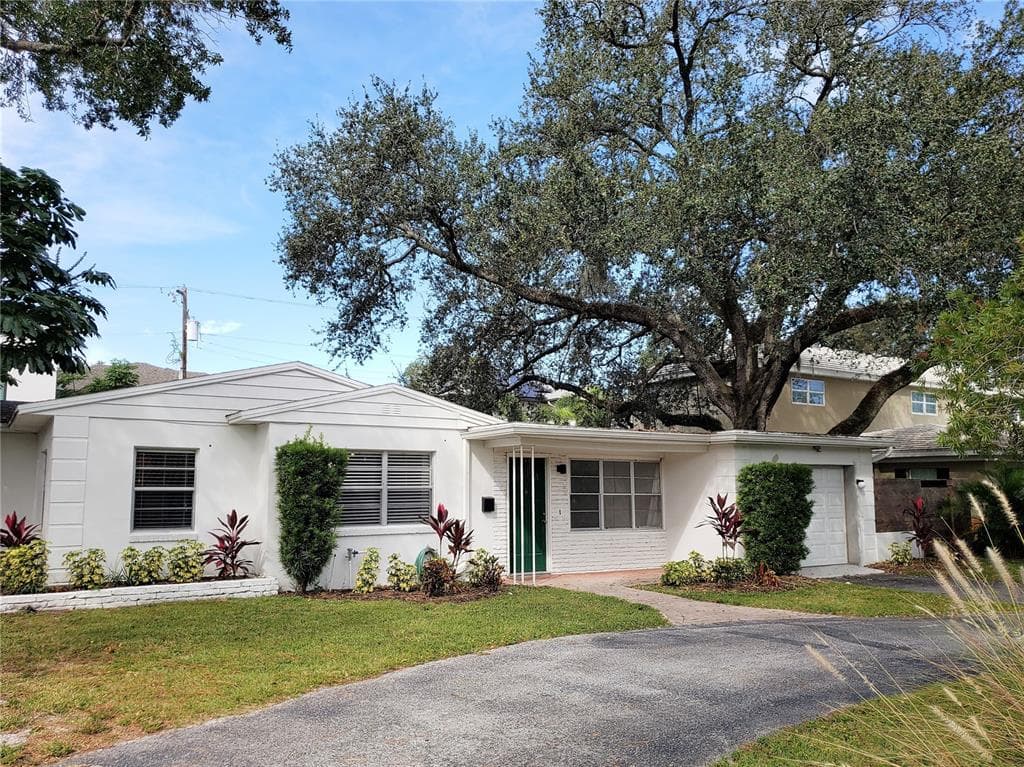 707 S LOIS AVENUE TAMPA, FL 33609