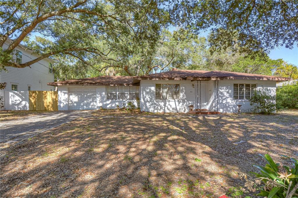 4203 W PALMIRA AVENUE TAMPA, FL 33629