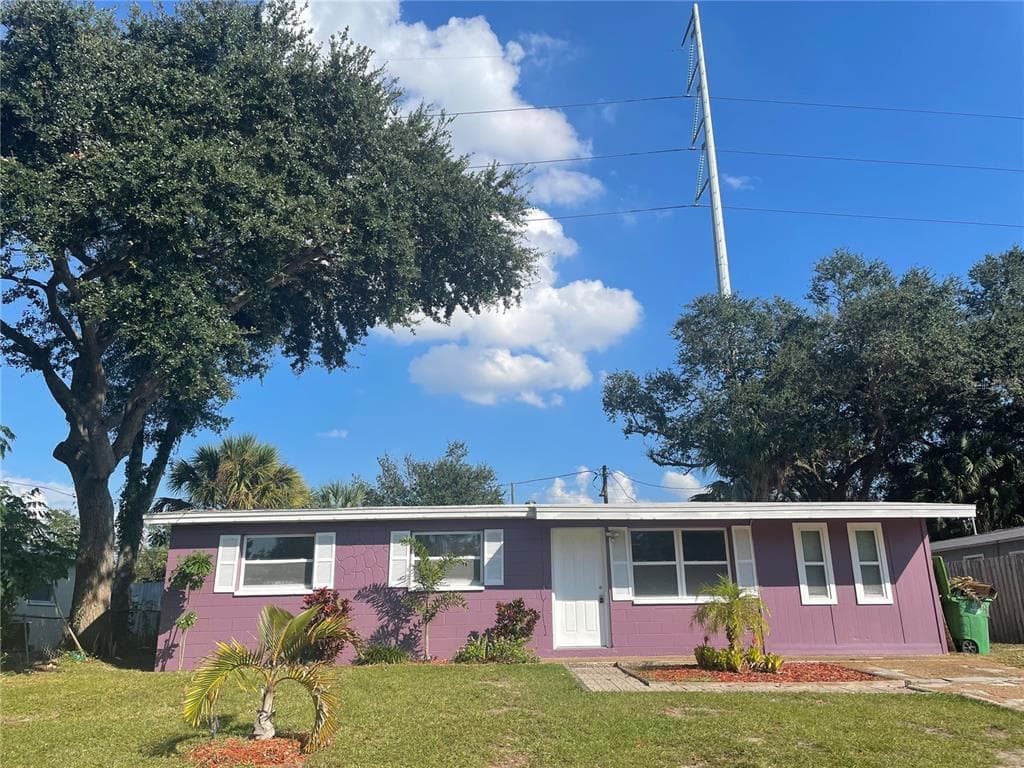 11617 EASY STREET LARGO, FL 33773