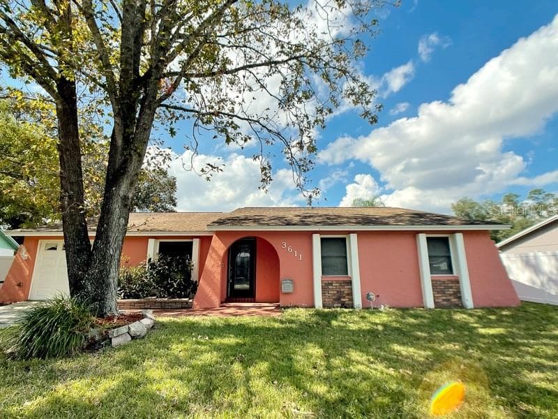 3611 SUGARCREEK DRIVE