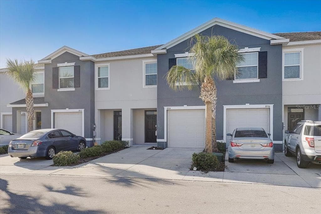 8934 INDIGO TRAIL LOOP RIVERVIEW, FL 33578