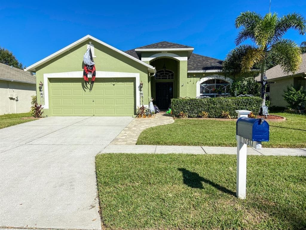 17317 BLOOMING FIELDS DRIVE LAND O LAKES, FL 34638