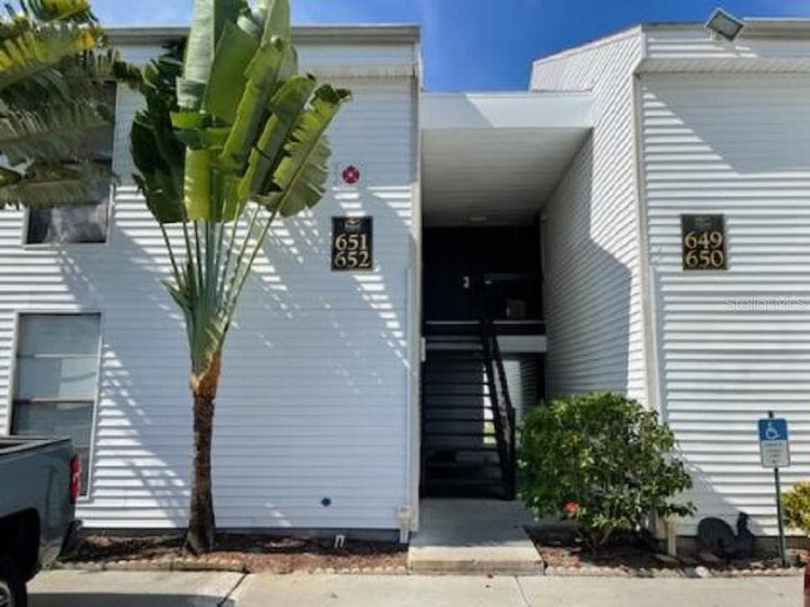 652 HAVEN PLACE UNIT 652 TARPON SPRINGS, FL 34689