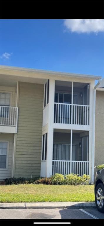 803 LAKE HAVEN SQUARE UNIT 202 BRANDON, FL 33511