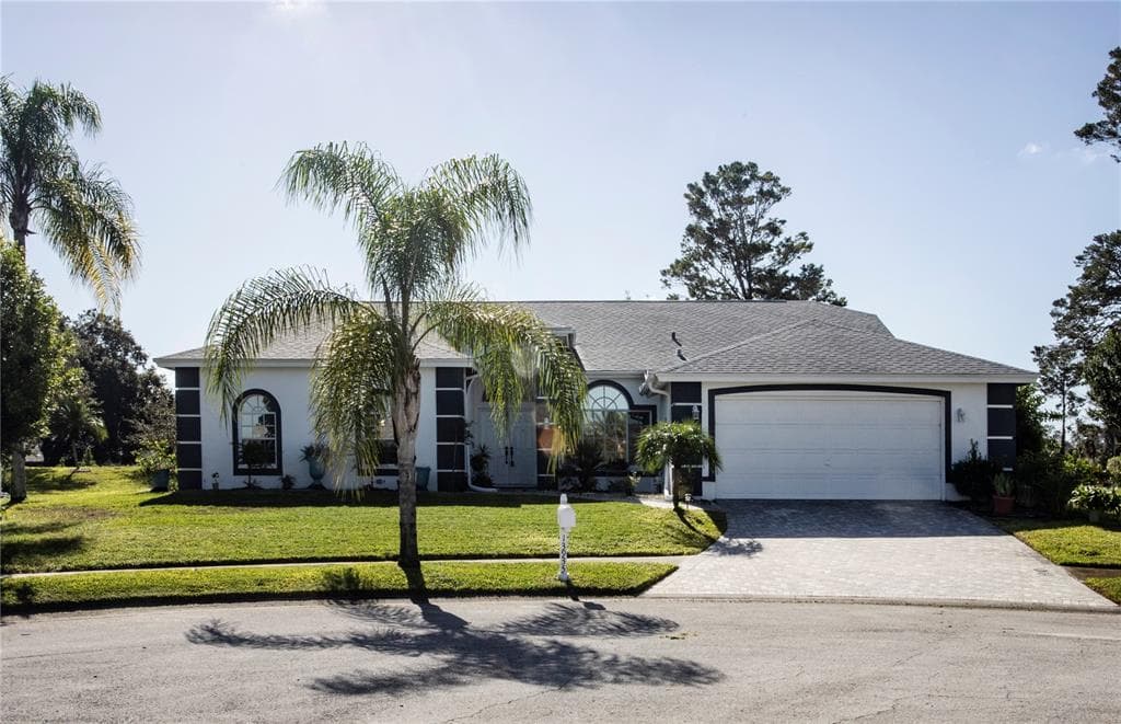 13935 TALMAGE LOOP