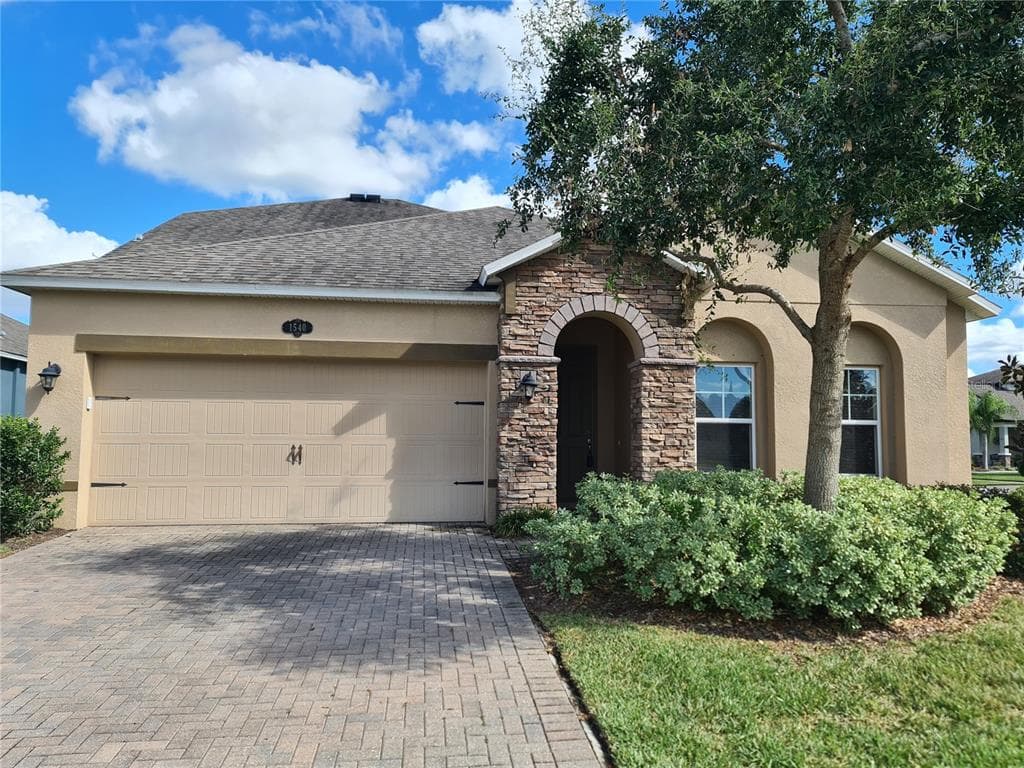 1540 WEATHER VANE LANE LUTZ, FL 33558