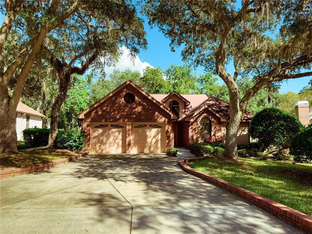 331 CASCADE LANE PALM HARBOR, FL 34684