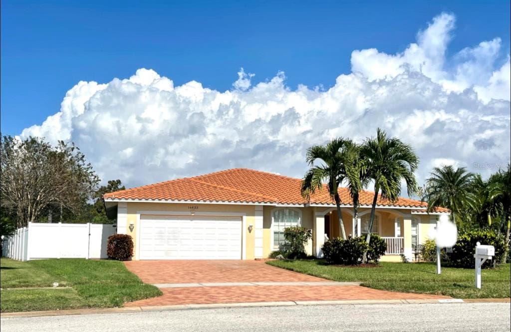 14833 IMPERIAL POINT DRIVE N LARGO, FL 33774