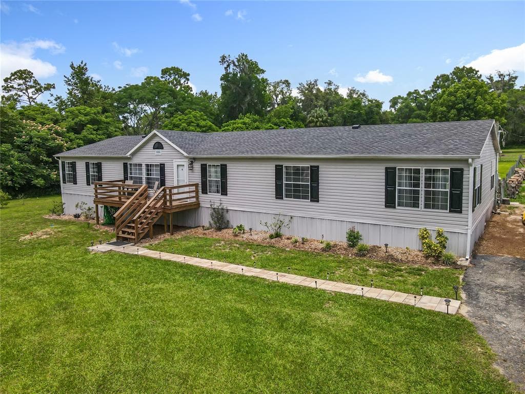 11085 SE 132ND PLACE OCKLAWAHA, FL 32179