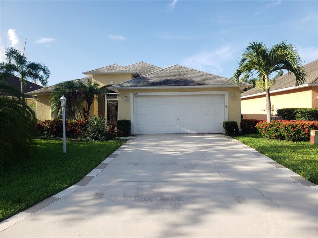 522 SW CYRILLA TRAIL PORT ST LUCIE, FL 34953