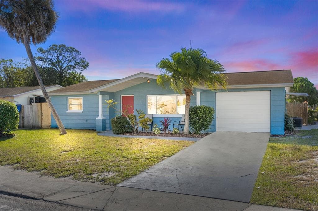 3022 HOLIDAY LAKE DRIVE HOLIDAY, FL 34691