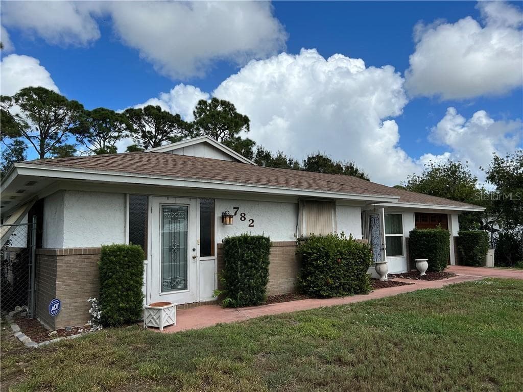 782 NW FAIRHAVEN DRIVE PORT ST LUCIE, FL 34983