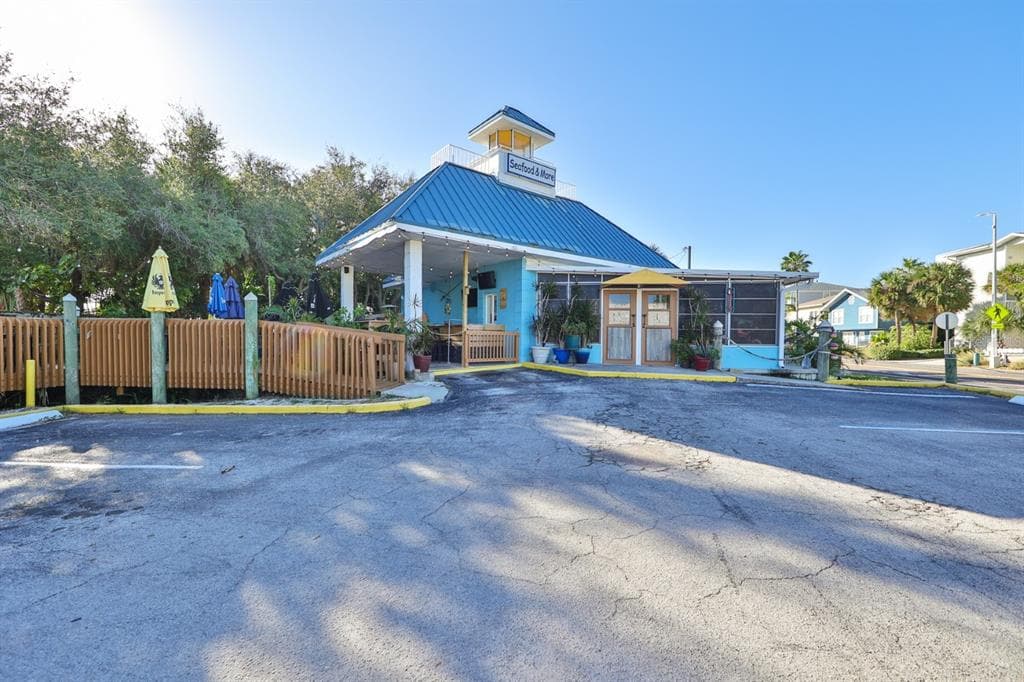 215 GULF BOULEVARD