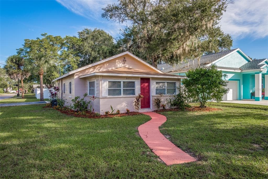 6051 ILLINOIS AVENUE NEW PORT RICHEY, FL 34653