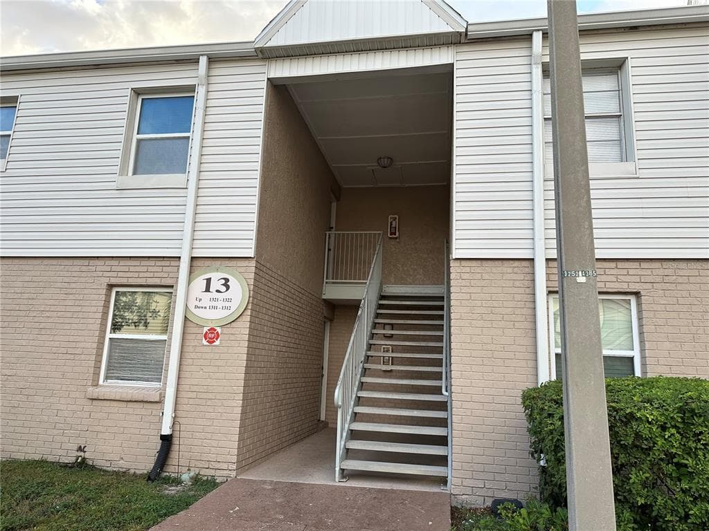 7210 N MANHATTAN AVENUE UNIT 1311 TAMPA, FL 33614