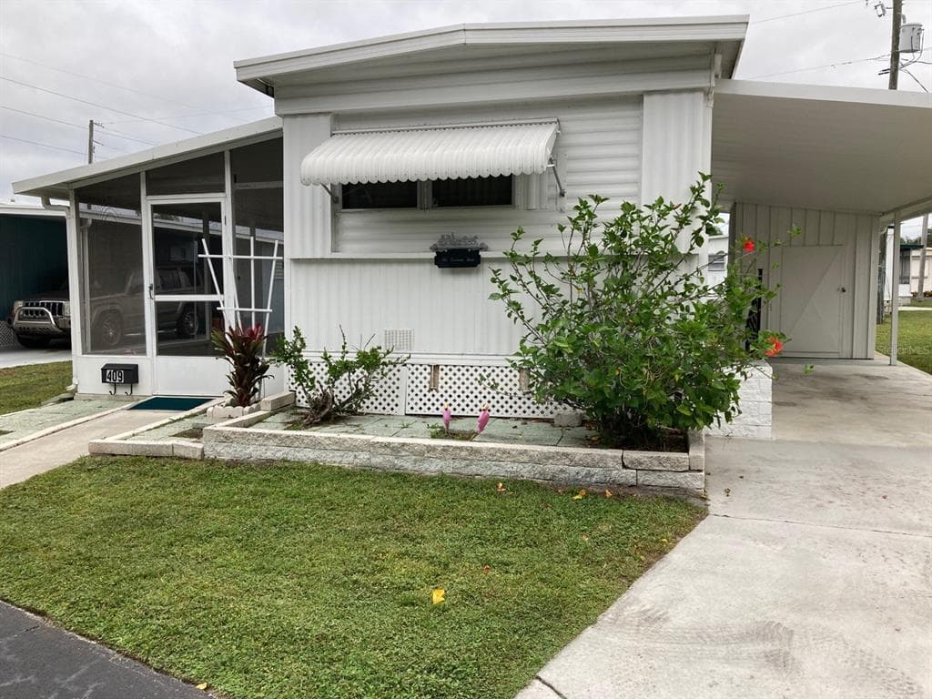 1600 N OLD COACHMAN ROAD UNIT 409 CLEARWATER, FL 33765