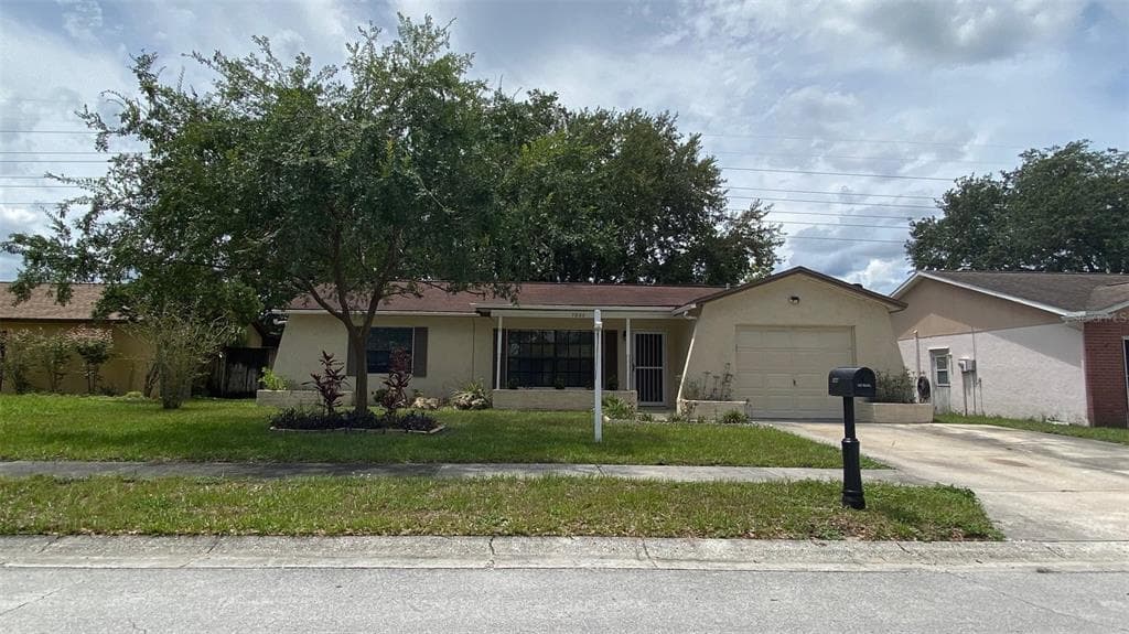7846 ROYAL HART DRIVE NEW PORT RICHEY, FL 34653