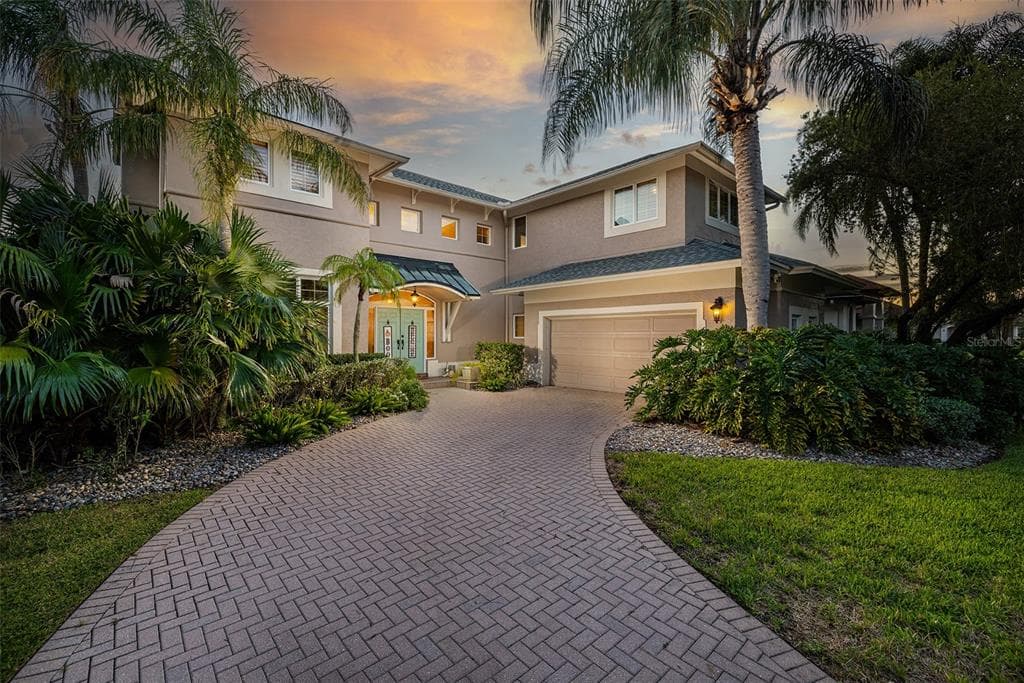 1198 GASPARILLA DRIVE NE ST PETERSBURG, FL 33702