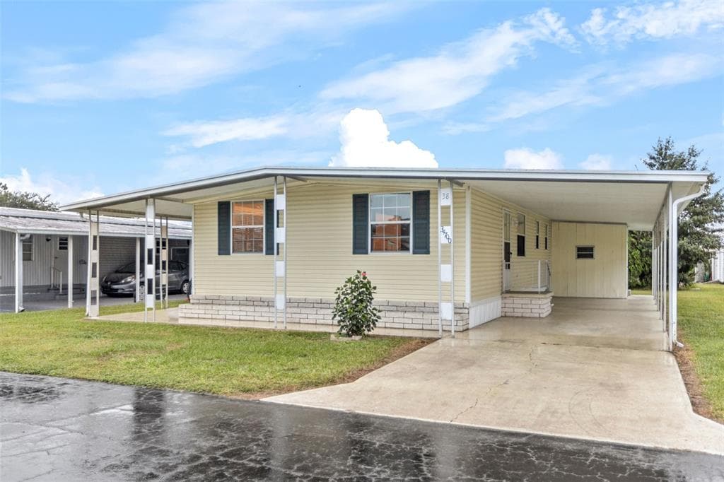 34700 PETUNIA PLACE ZEPHYRHILLS, FL 33541