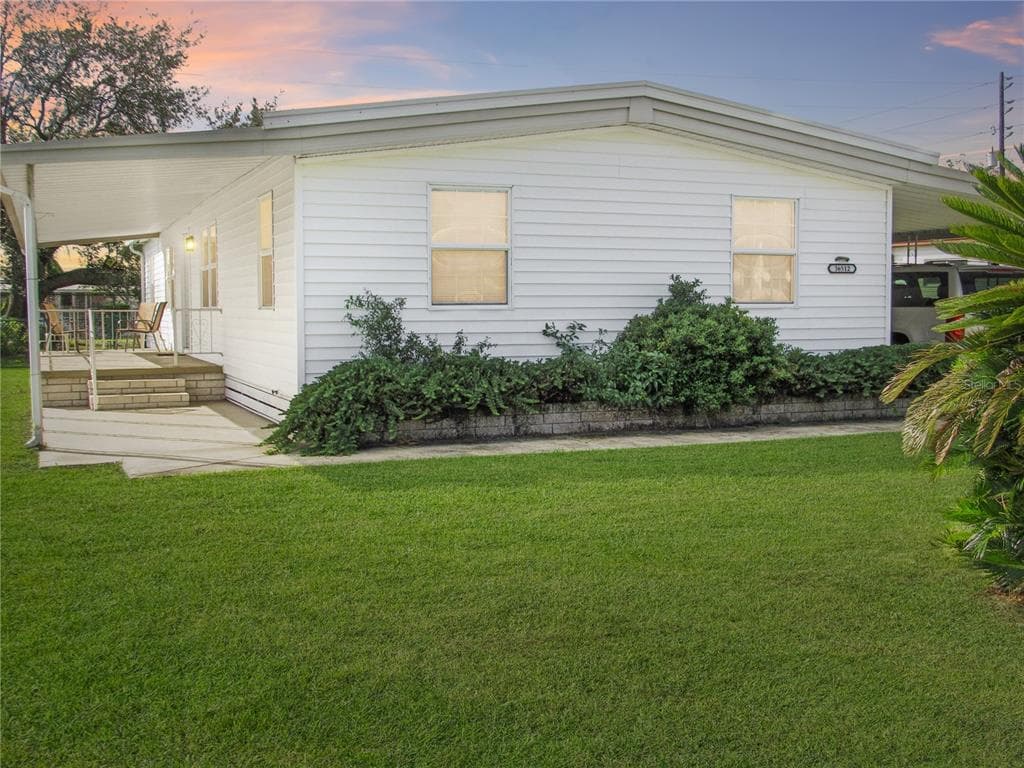 36512 KAY AVENUE ZEPHYRHILLS, FL 33542
