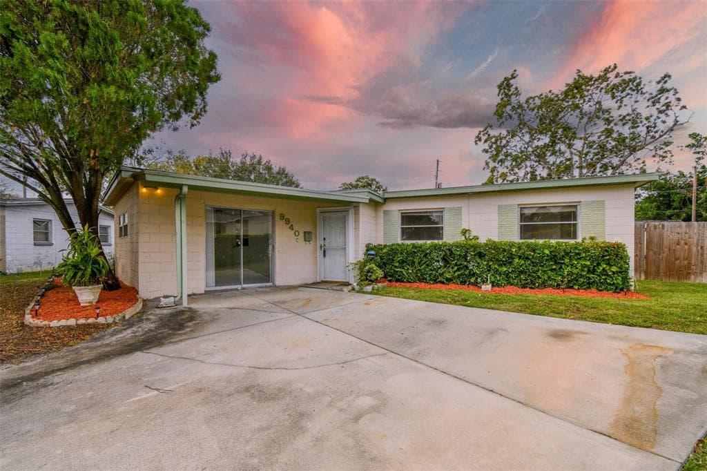 9940 53RD STREET N PINELLAS PARK, FL 33782