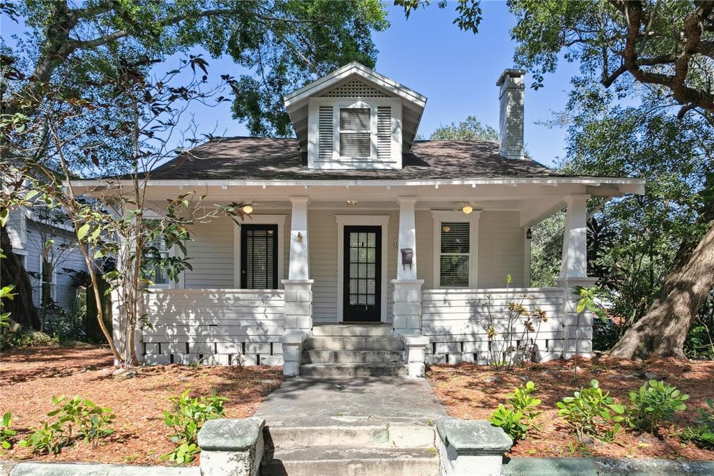 801 10TH AVENUE S ST PETERSBURG, FL 33701