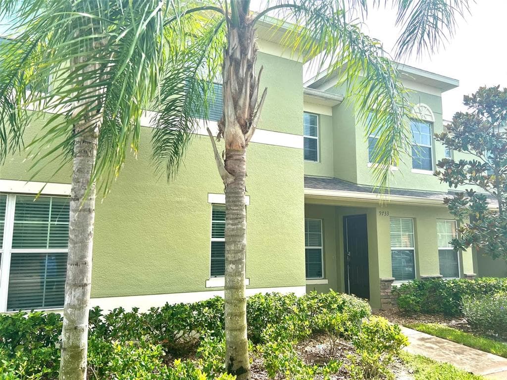 9733 TRUMPET VINE LOOP TRINITY, FL 34655