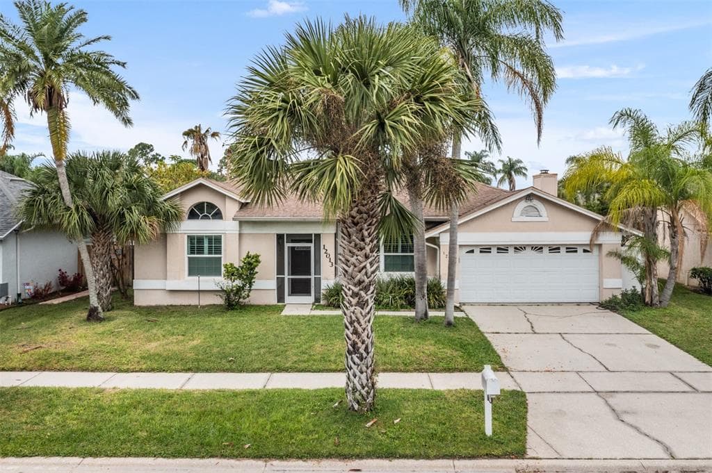 12013 STONE CROSSING CIRCLE TAMPA, FL 33635