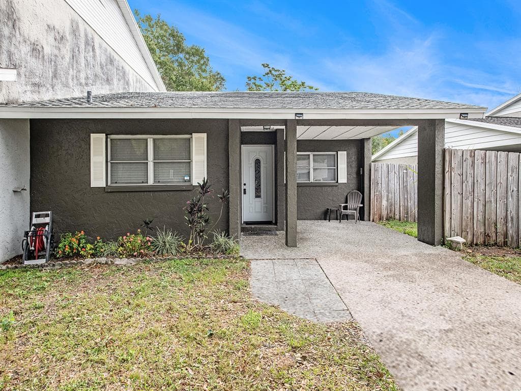 409 OAKLEAF BOULEVARD OLDSMAR, FL 34677