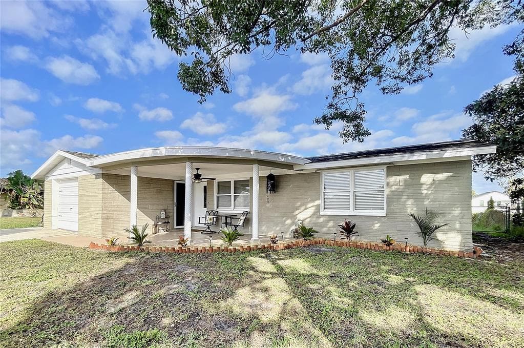3915 BADEN DRIVE HOLIDAY, FL 34691