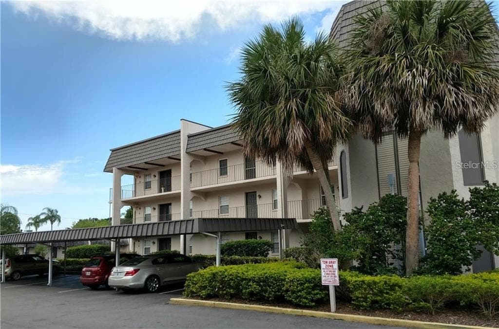 8703 BARDMOOR BOULEVARD UNIT 201 SEMINOLE, FL 33777