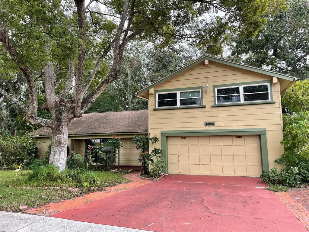 8026 BEAVER CREEK LOOP HUDSON, FL 34667
