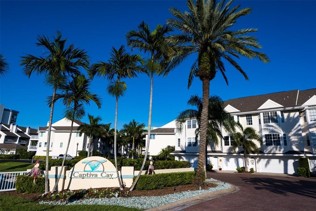 9359 BLIND PASS ROAD UNIT 504 ST PETE BEACH, FL 33706