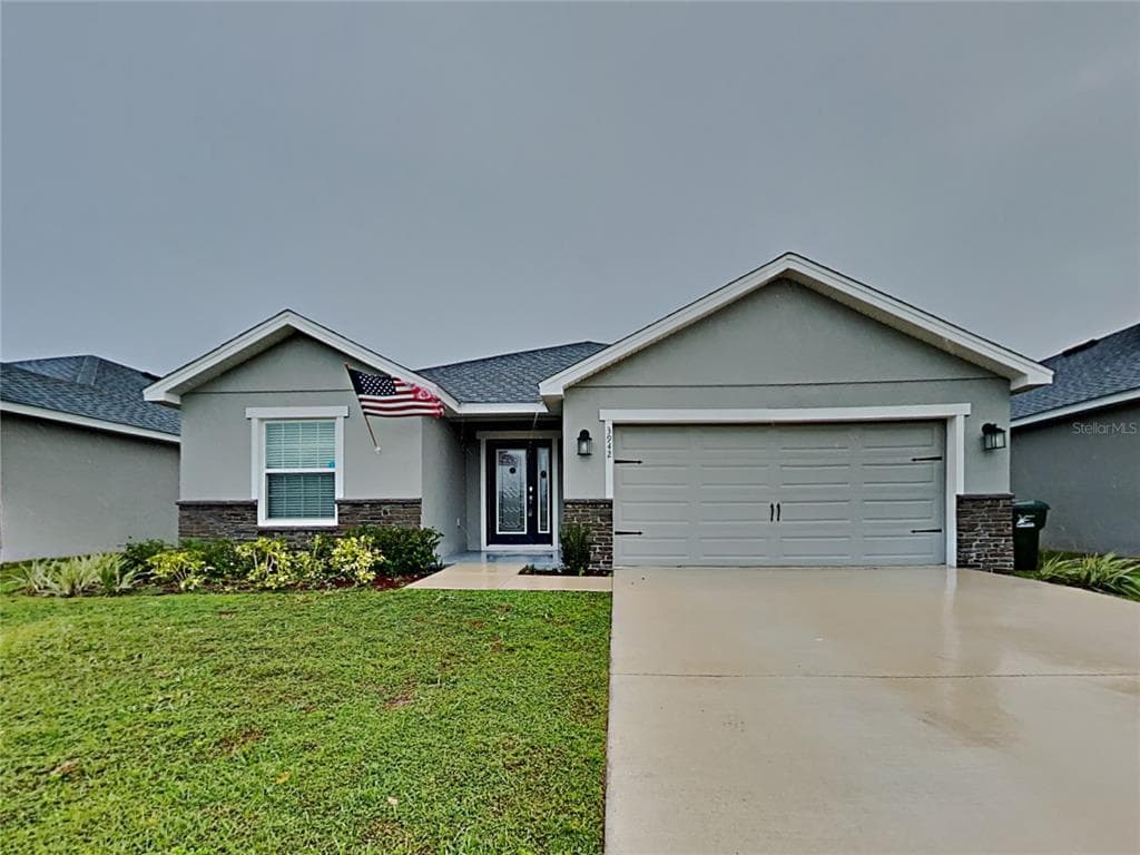 3942 WHITE IBIS ROAD LAKELAND, FL 33811