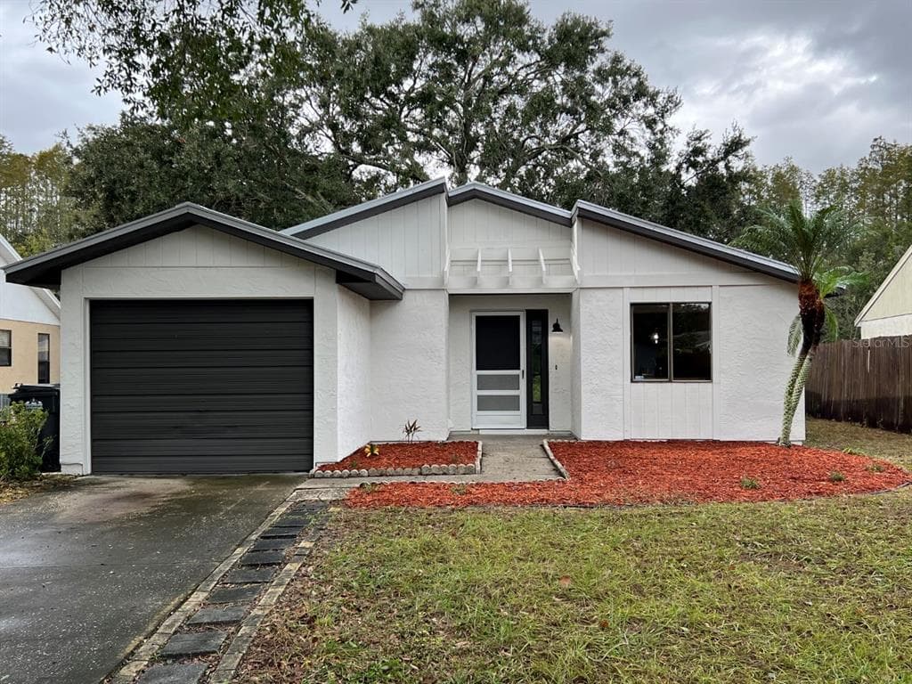 12350 WITHERIDGE DRIVE TAMPA, FL 33624