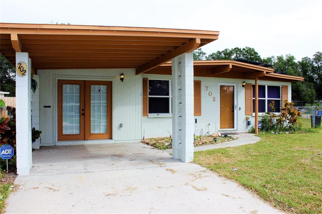 702 MASON STREET BRANDON, FL 33511