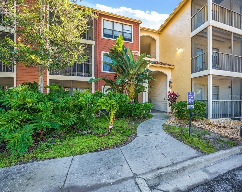 11901 4TH STREET N UNIT 5310 ST PETERSBURG, FL 33716
