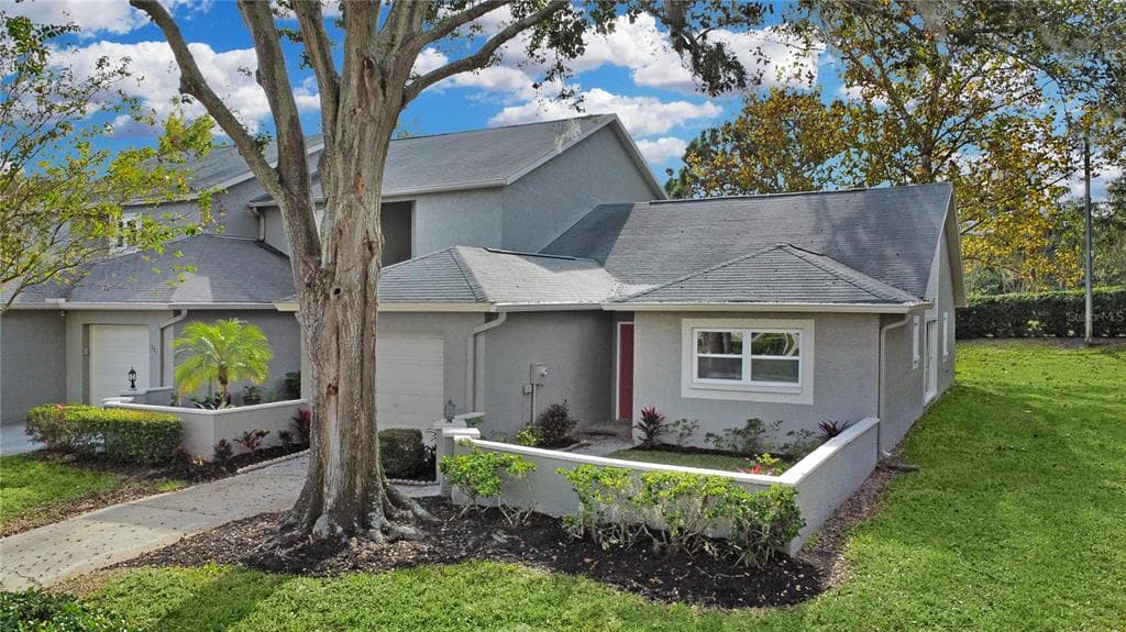306 BUCKINGHAM PLACE PALM HARBOR, FL 34684