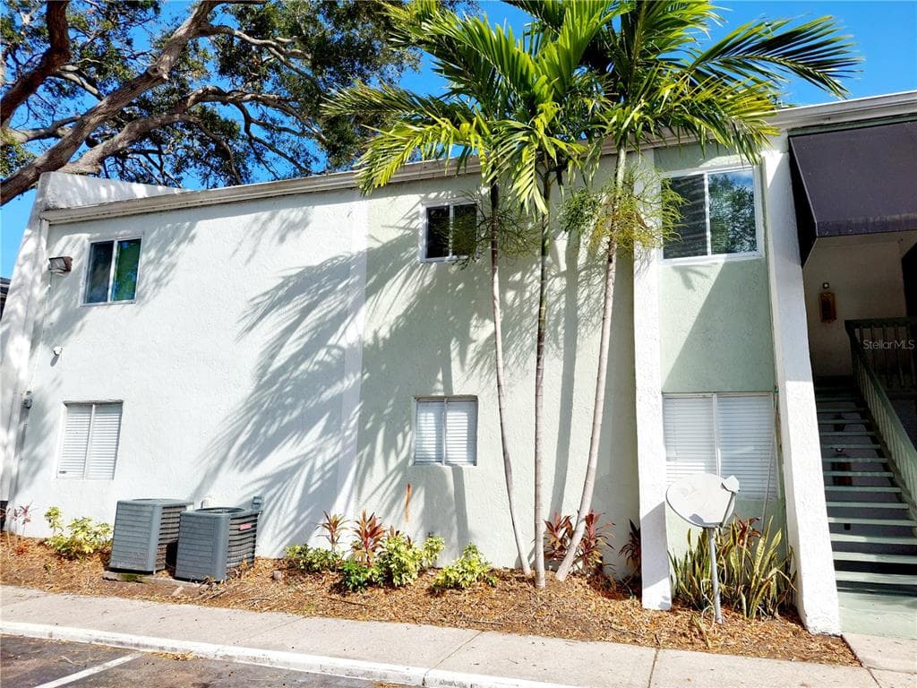 13300 WALSINGHAM ROAD UNIT 108 LARGO, FL 33774